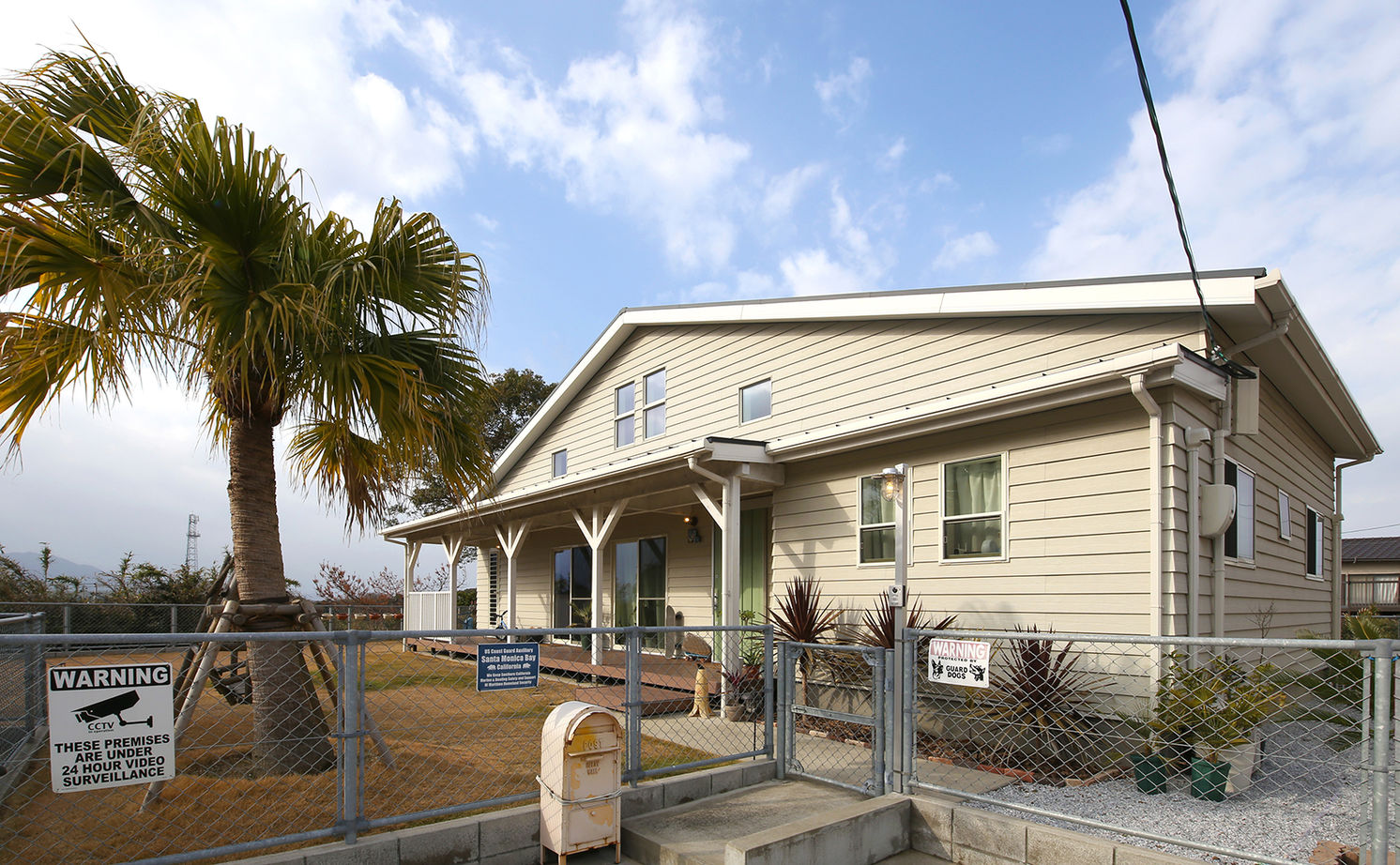 悠悠ホーム 【2500万円～2999万円で建てた家】爽やかな風が吹き抜ける平屋サーファーズハウス。外断熱工法で広い空間の建築実例画像17