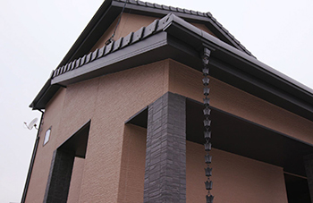 悠悠ホーム 【2000万円～2500万円で建てた家】日本家屋を参考に自分達らしい「和モダン」 来客に重宝する土間のある家の建築実例画像8