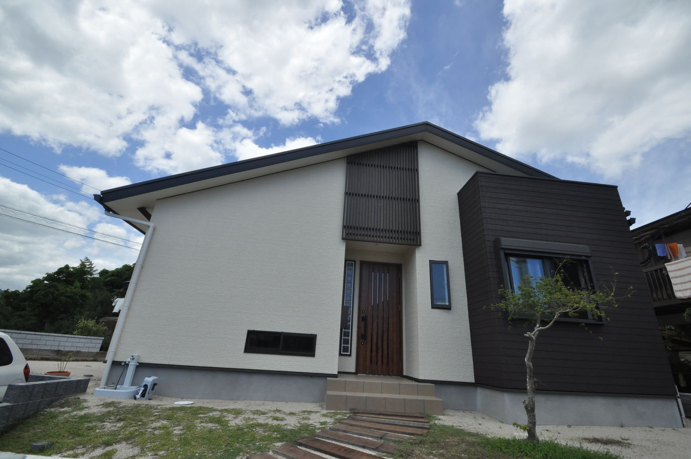 悠悠ホーム 【2000万円～2500万円で建てた家】ジャズと珈琲が似合うレトロな平屋。夫婦で語らい、わんこと共に暮らす家の建築実例画像10