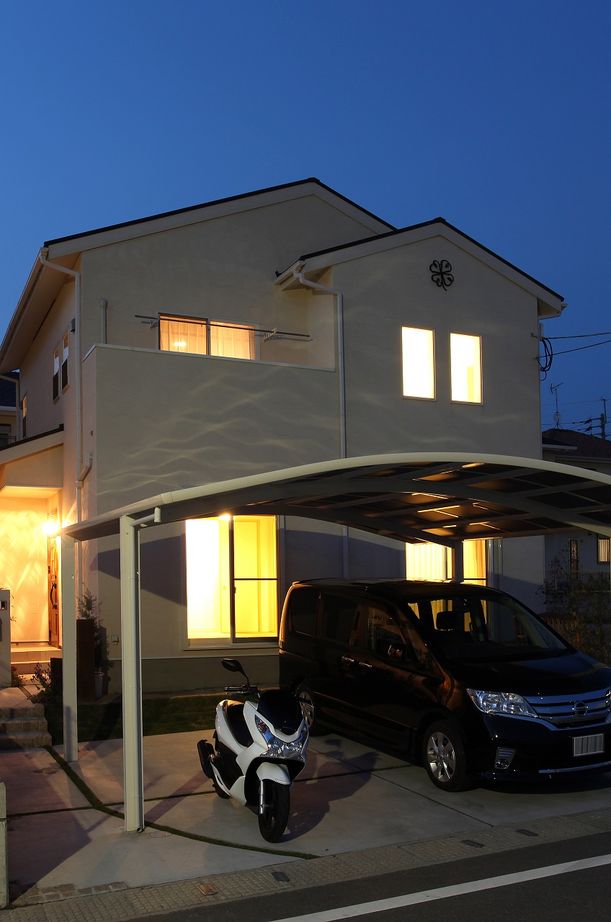 悠悠ホーム 【2000万円～2499万円で建てた家】無垢の床が心地よい住まい造作棚に施主の感性が光るの建築実例画像8