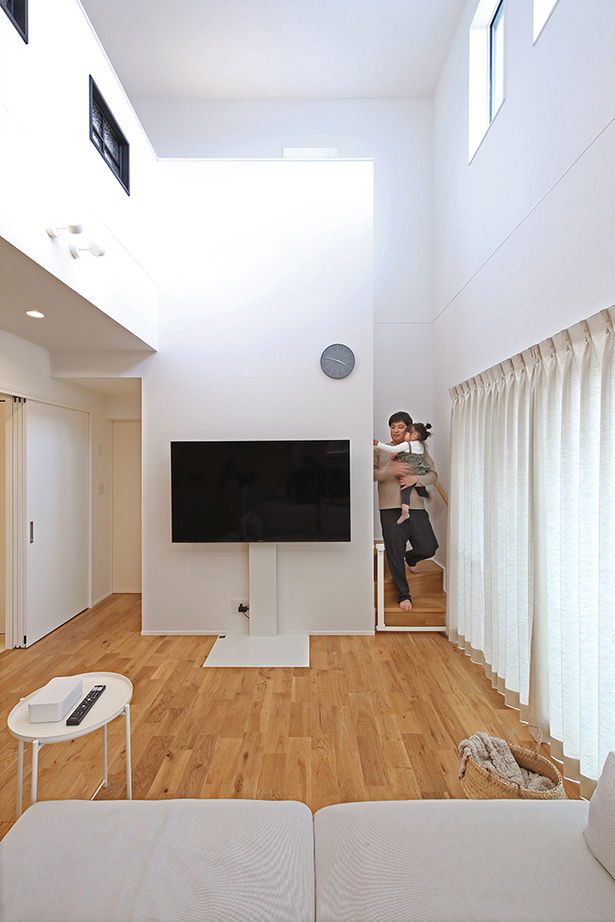 悠悠ホーム 【2600万円で建てた家／35坪／間取り図有】家事ラク動線+たっぷりの収納が嬉しい、ナチュラルテイストの家の建築実例画像12