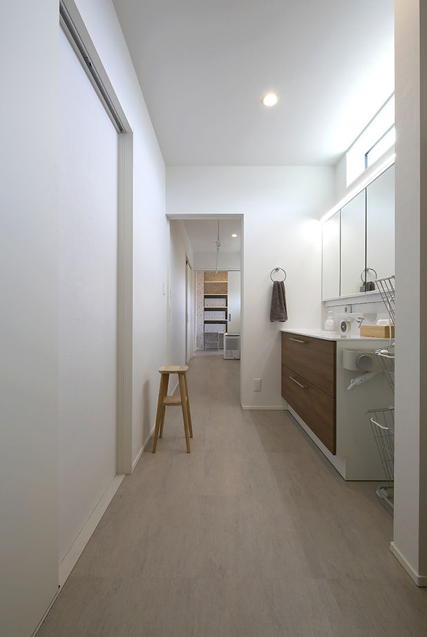 悠悠ホーム 【2600万円で建てた家／35坪／間取り図有】家事ラク動線+たっぷりの収納が嬉しい、ナチュラルテイストの家の建築実例画像16