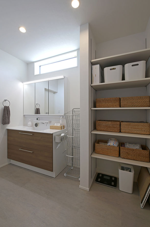 悠悠ホーム 【2600万円で建てた家／35坪／間取り図有】家事ラク動線+たっぷりの収納が嬉しい、ナチュラルテイストの家の建築実例画像17