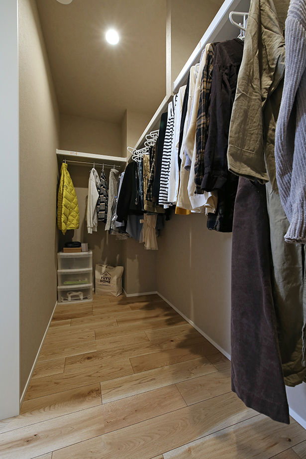 悠悠ホーム 【2600万円で建てた家／35坪／間取り図有】家事ラク動線+たっぷりの収納が嬉しい、ナチュラルテイストの家の建築実例画像18