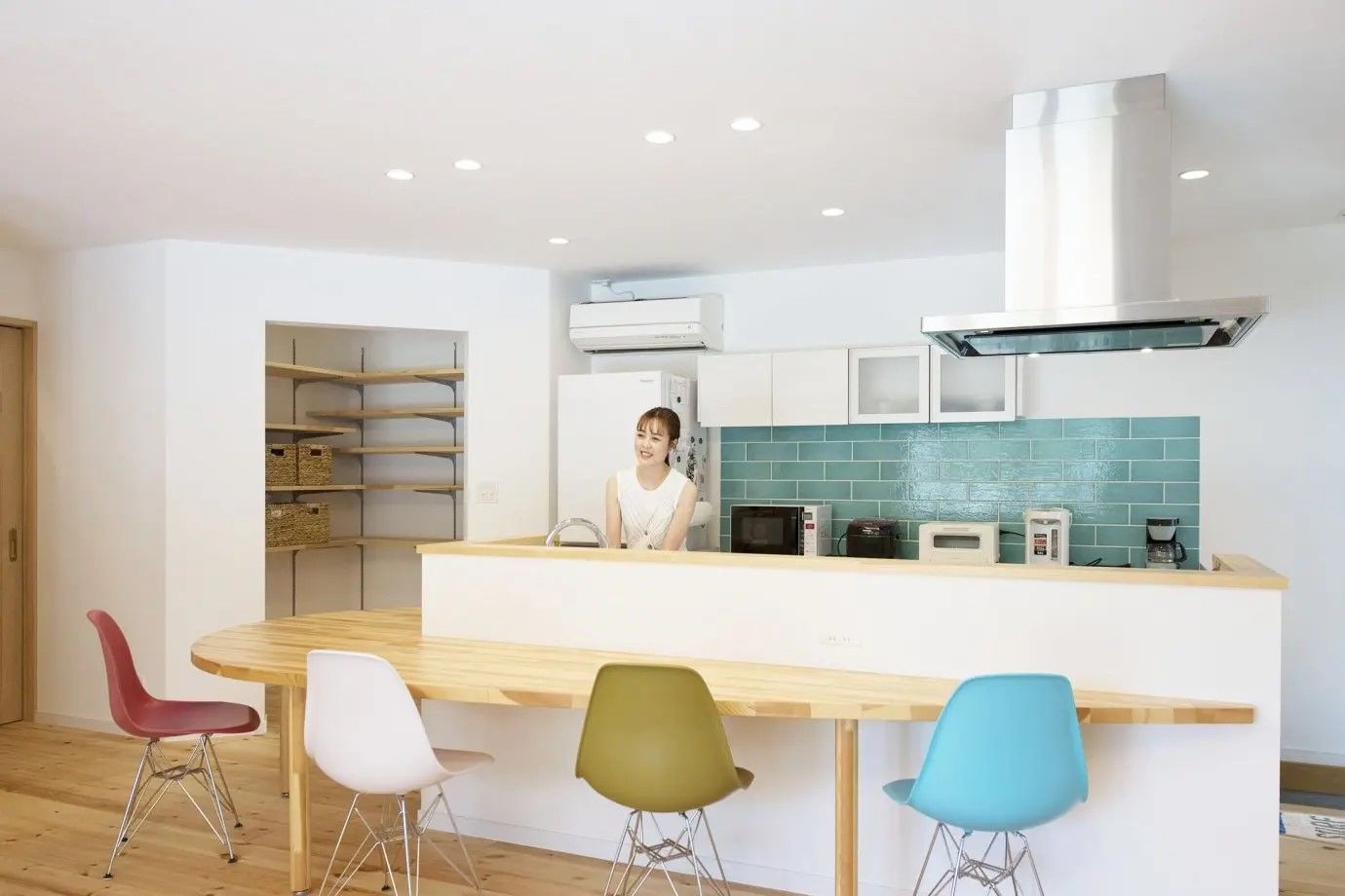 悠悠ホーム 【平屋/ガレージハウス/外断熱】デザインも機能性も大満足！憧れをカタチにした自分だけのハワイアンハウスの建築実例画像4