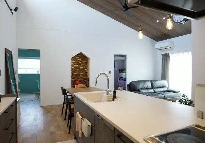 悠悠ホーム 【平屋/勾配天井/納戸/外断熱】新しい“仲良し”が生まれた完全自由設計の平屋の建築実例画像4