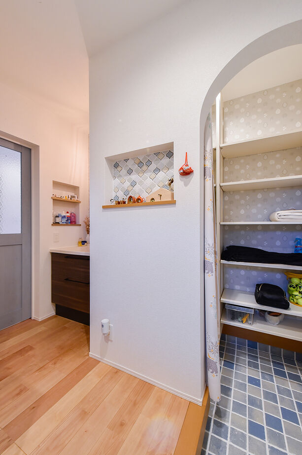 悠悠ホーム 【2500万円～2599万円で建てた家／約31坪／間取り図あり】気になる「お金」の話から始めた、20代の家づくりの建築実例画像3