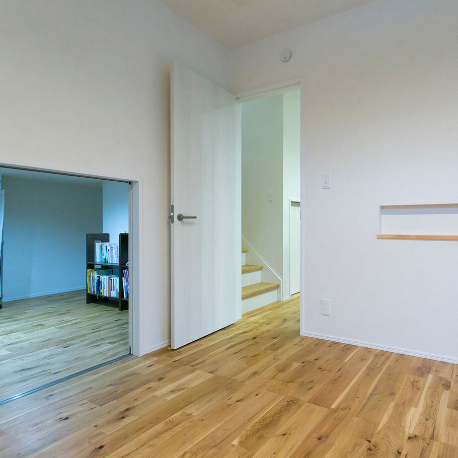 悠悠ホーム 【2500万円台で建てた家／約25坪／間取り図あり】平屋風の暮らしを叶えた「1.5階建て」の家の建築実例画像8