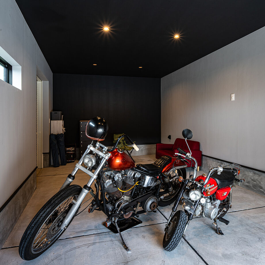 悠悠ホーム 【3300万円台で建てた家／約40坪／間取り図有】ビルトインガレージと広い庭で遊び心も満たされた平屋の建築実例画像10