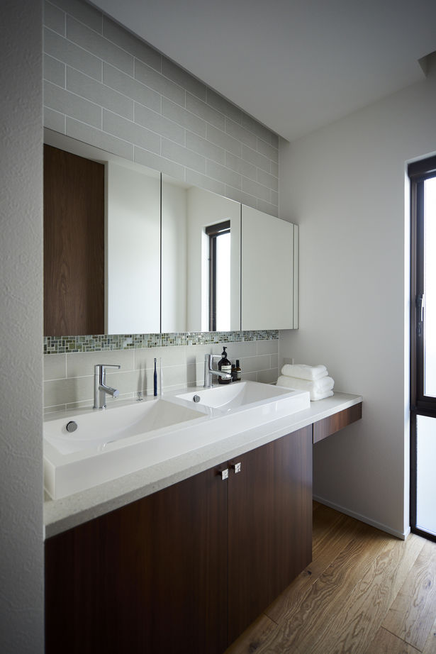 北条工務店一級建築士事務所 家づくりを本質的に捉えたからこその存在感。住むほどに馴染み、深まる、代々受け継ぎたくなる家の建築実例画像15