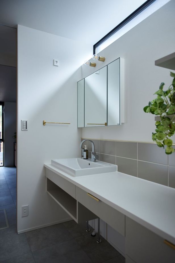 北条工務店一級建築士事務所 【新築／間取り／2000万円台】立地の特徴を最大限に活かす設計で、美しく快適に過ごせる家にの建築実例画像8