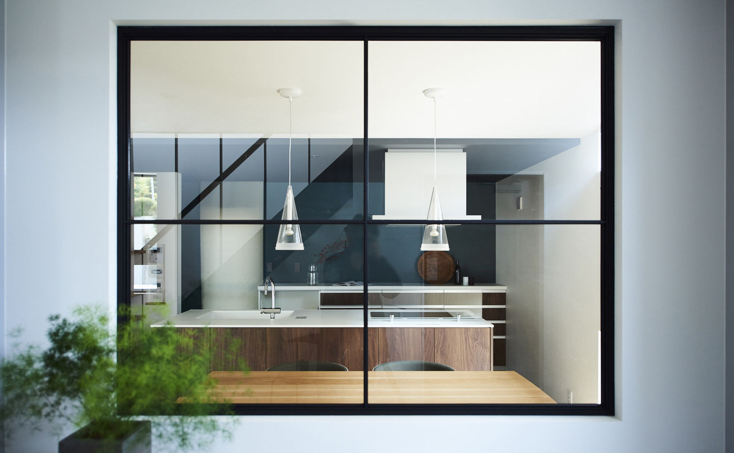 北条工務店一級建築士事務所 【奈良/二世帯住宅/3000万円台】「ただいま」「お帰り」の声が弾む、玄関からLDKへ視界が抜ける家の建築実例画像5