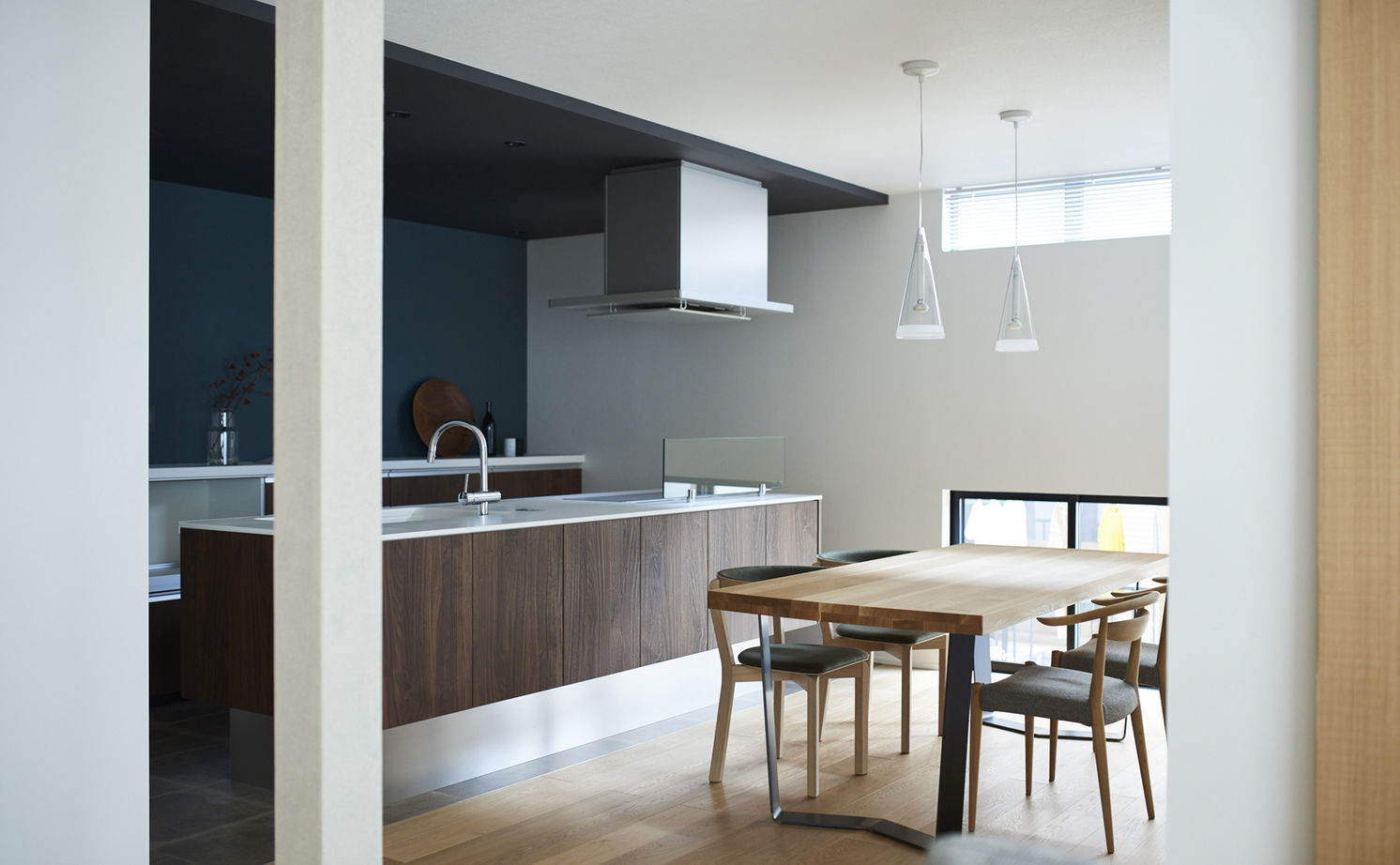 北条工務店一級建築士事務所 【奈良/二世帯住宅/3000万円台】「ただいま」「お帰り」の声が弾む、玄関からLDKへ視界が抜ける家の建築実例画像7