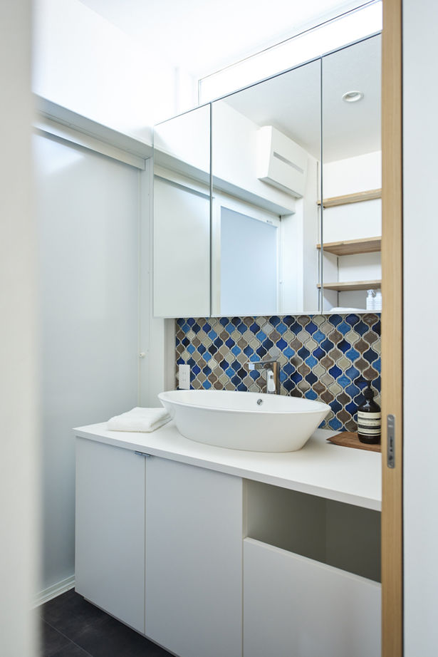 北条工務店一級建築士事務所 【奈良/二世帯住宅/3000万円台】「ただいま」「お帰り」の声が弾む、玄関からLDKへ視界が抜ける家の建築実例画像19