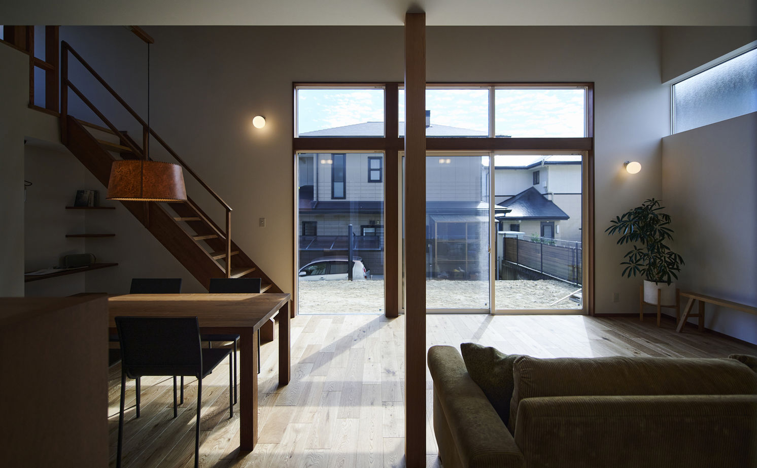 北条工務店一級建築士事務所 【京都/吹き抜け/土間/3000万円台】木の質感を楽しみながら、家族みんなで長い時間をかけて育てていく家の建築実例画像3