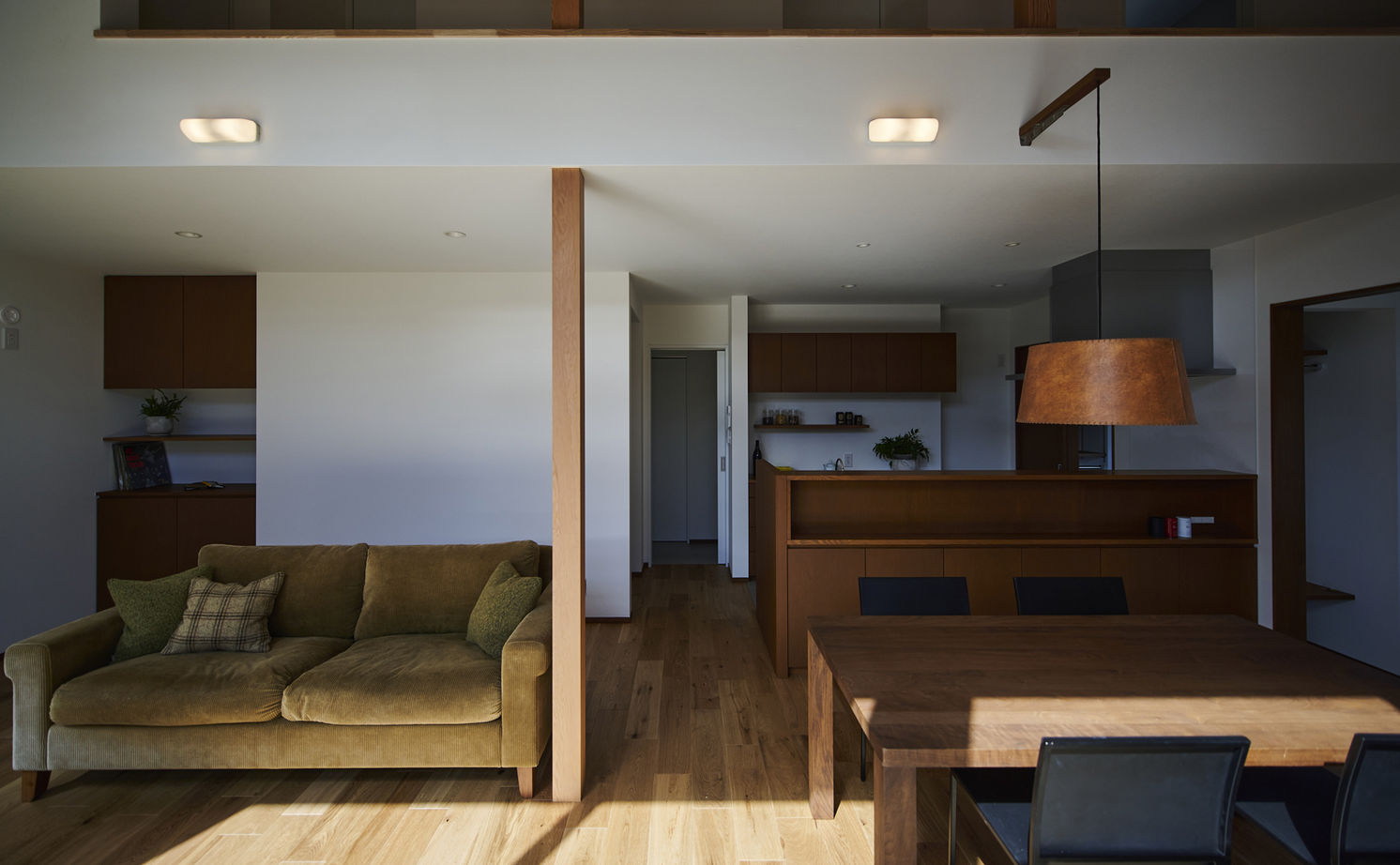 北条工務店一級建築士事務所 【京都/吹き抜け/土間/3000万円台】木の質感を楽しみながら、家族みんなで長い時間をかけて育てていく家の建築実例画像4