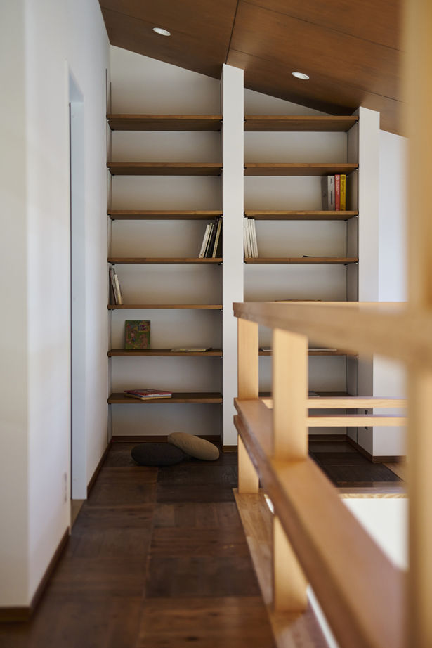 北条工務店一級建築士事務所 【京都/吹き抜け/土間/3000万円台】木の質感を楽しみながら、家族みんなで長い時間をかけて育てていく家の建築実例画像13