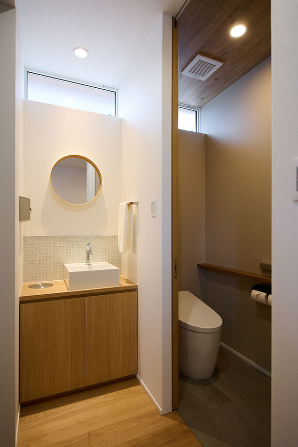 北条工務店一級建築士事務所 【奈良／4000万円台／間取り図】中庭から導く自然光や爽やかな風が気持ちいい、自然素材に心がやすらぐ家の建築実例画像15