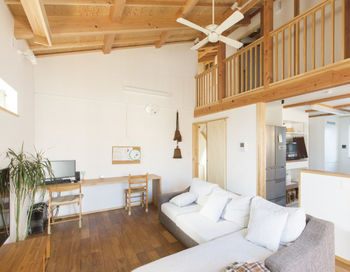 一級建築士事務所　和工務店 【全棟気密測定/44坪/横浜市/間取図】玄関共有で広々リビングを叶えた完全分離型二世帯住宅の建築実例画像2