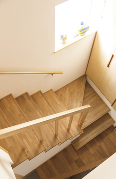 一級建築士事務所　和工務店 【全棟気密測定/44坪/横浜市/間取図】玄関共有で広々リビングを叶えた完全分離型二世帯住宅の建築実例画像5