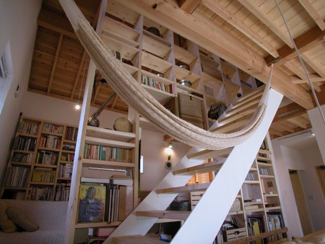 一級建築士事務所　和工務店 【全棟気密測定/多摩市/間取り】木の柔らかな質感＋陽光が心地よい。ハンモックでゆったりと過ごす暮らしの建築実例画像10