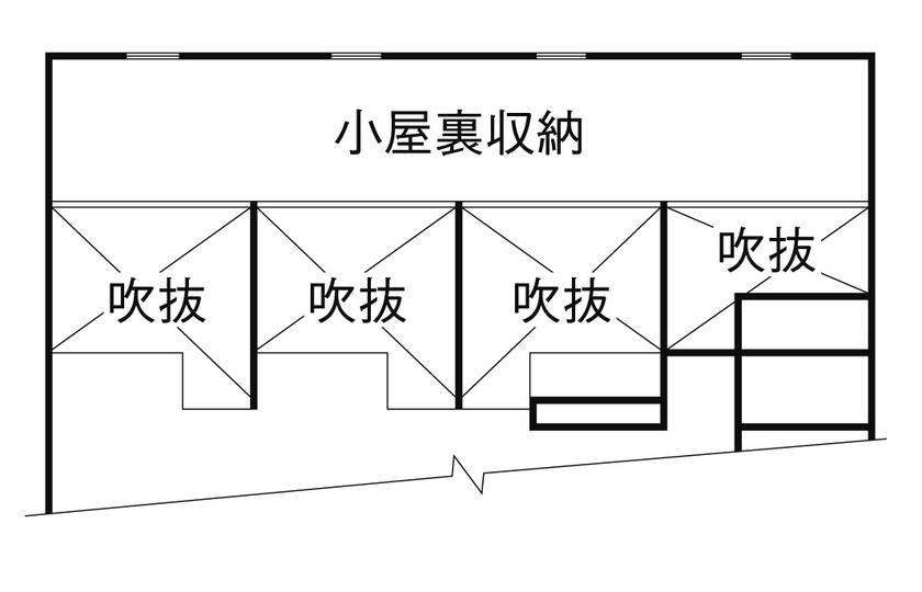 一級建築士事務所　和工務店 【全棟気密測定/47坪/間取図】外遊びに夢中になれるアウトドアガレージのある家の間取り図（4LDK）小屋裏