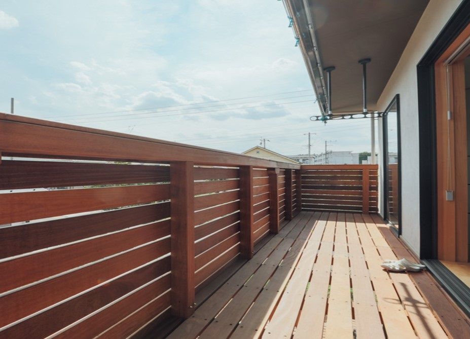 一級建築士事務所　和工務店 【全棟気密測定/47坪/間取図】外遊びに夢中になれるアウトドアガレージのある家の建築実例画像10