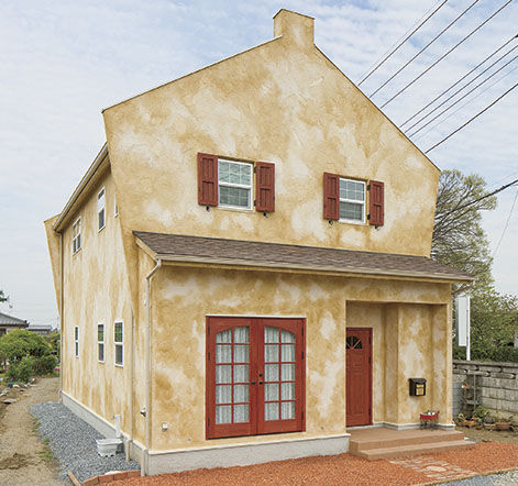 Vie house  施主自ら手を加え愛着が増す　アンティークのような住まいの建築実例画像3