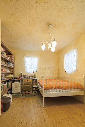 Vie house  施主自ら手を加え愛着が増す　アンティークのような住まいの建築実例画像7