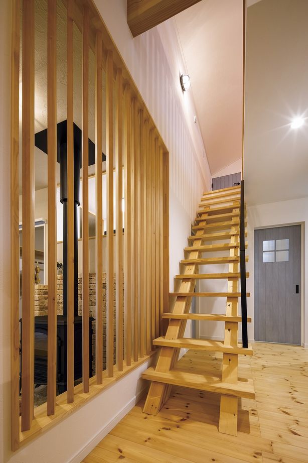 Vie house  ハンドメイドと珪藻土で叶えた、平屋のように暮らす木の住まいの建築実例画像8