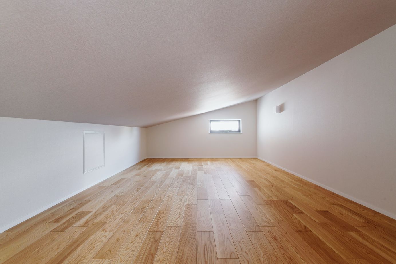 ミューズの家 【3000万円台|40坪台|間取り|2階建て】存在感のある吹き抜けが魅力。バルコニーとスキップフロアのある家の建築実例画像11