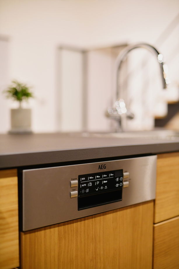 ミューズの家 【3000万円台|30坪台|間取り|2階建て】開放感あふれる吹き抜け＆ピットリビング。木×アイアンの美しい家の建築実例画像8