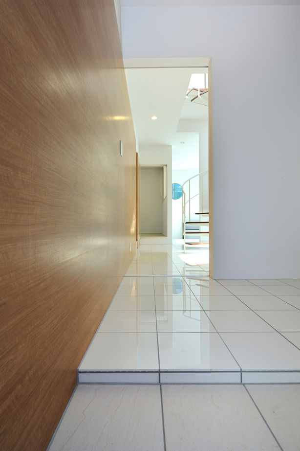 AD設計室 【札幌市/4LDK/吹き抜け】１階2階を繋ぐダイナミックならせん階段の家の建築実例画像5