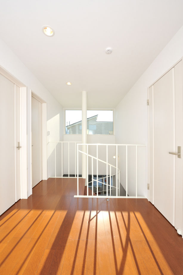 AD設計室 【札幌市/4LDK/吹き抜け】１階2階を繋ぐダイナミックならせん階段の家の建築実例画像6