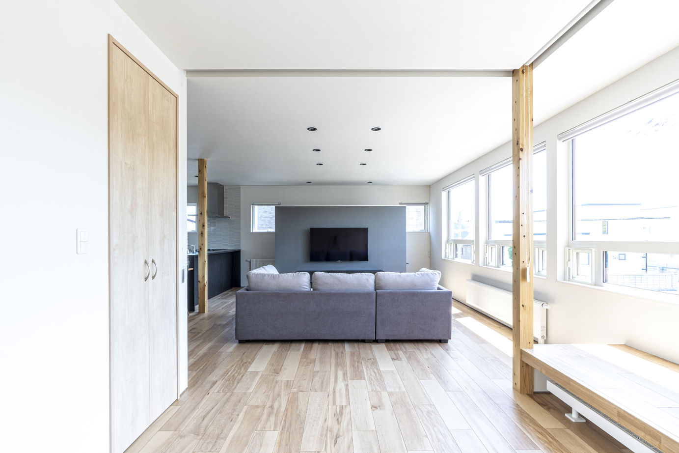 AD設計室 【札幌市/3LDK/自然素材】2階リビングを採用し、眺望と立地の良さを最大限に楽しむ暮らしの建築実例画像5