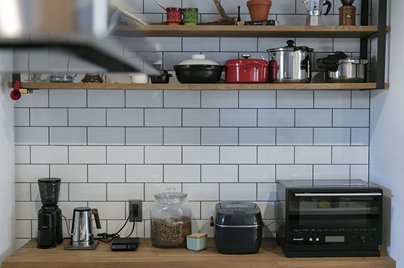 リヨ・デ・ホーム 【3LDK間取図/北広島市/住み始めて2年】一から家づくりを教わって新築、素材の質感にこだわって正解の建築実例画像5