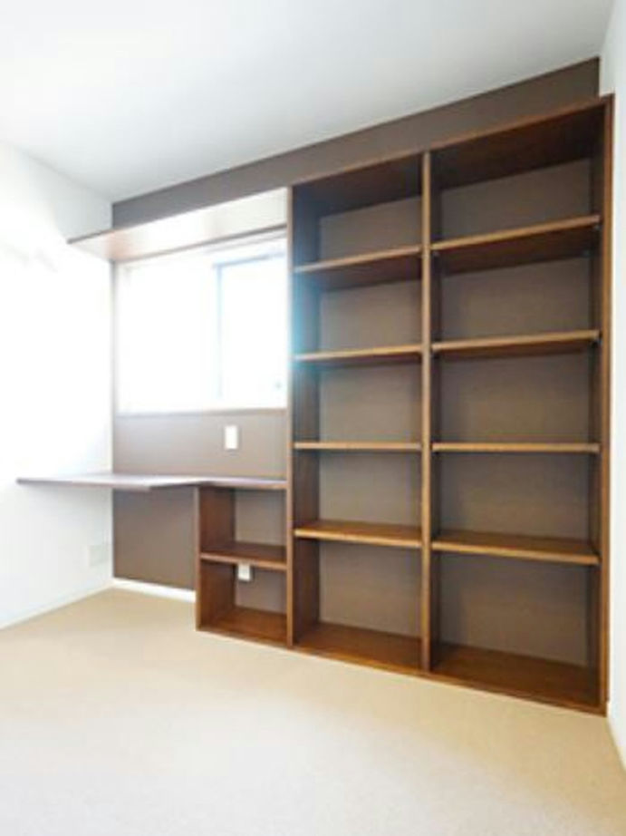 住み家 シンプルモダンデザインのコの字型の平屋の建築実例画像9