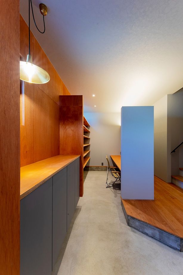 住み家 スキップフロアとラワンの家の建築実例画像6