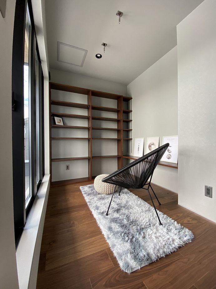 住み家 土間のあるインダストリアルな家の建築実例画像8