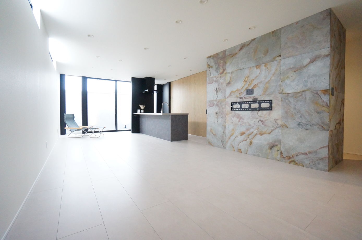 住み家 インナーテラスのあるモダンヴィラライクの平屋の建築実例画像2