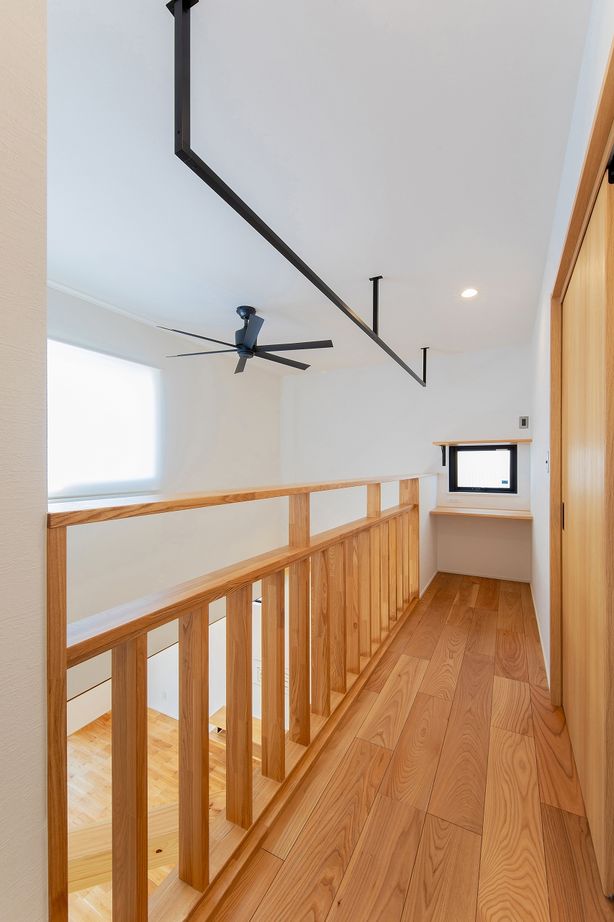 住み家 吹き抜けでつながる家の建築実例画像6