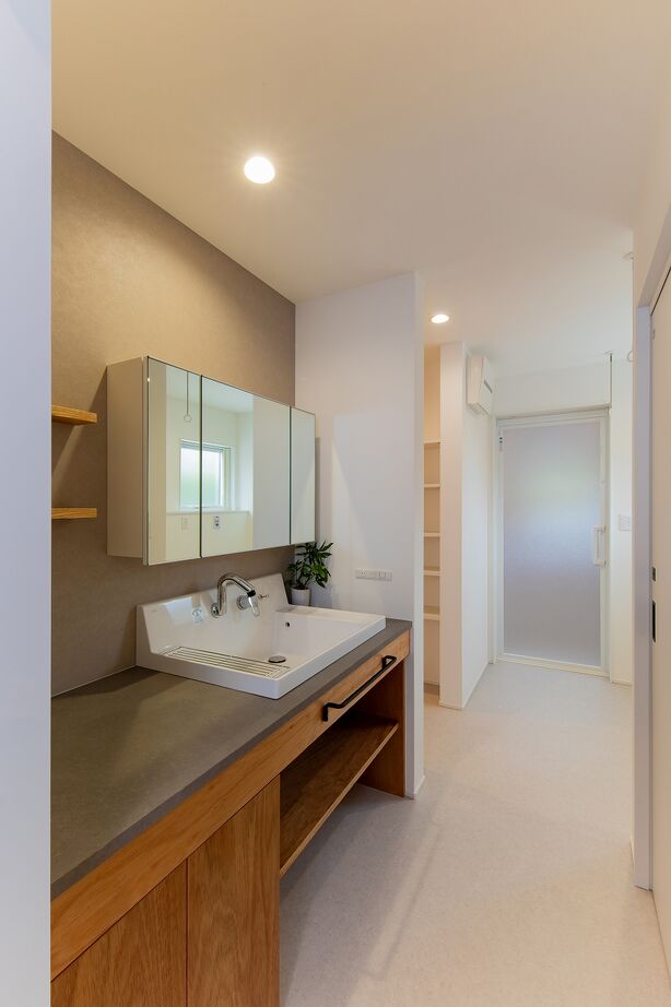 住み家 木の温もりを感じる「オークの家」の建築実例画像4