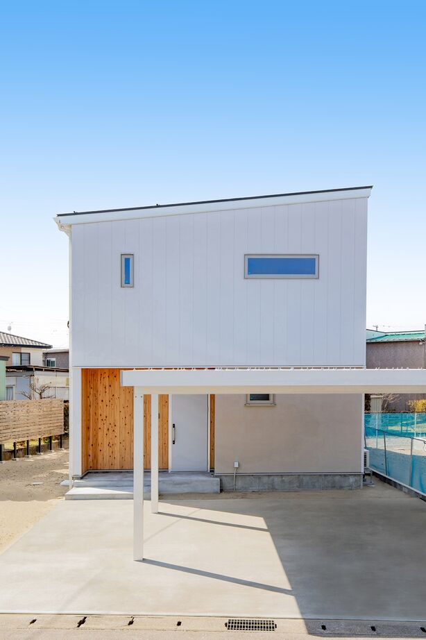 住み家 オーク×アイランドキッチンとインナーテラスの家の建築実例画像5