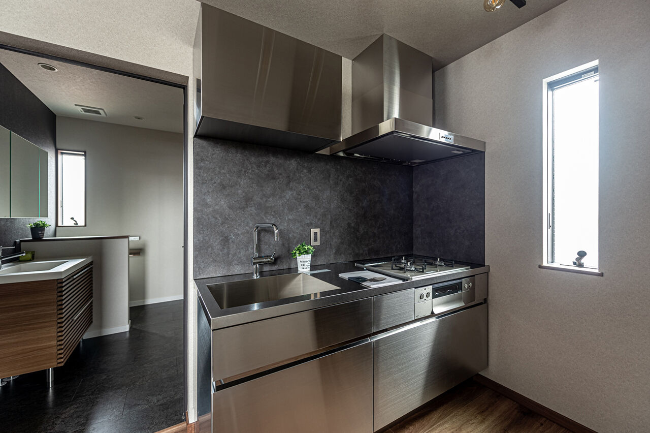 LIMINI 【愛知県/平屋/12坪/狭小地/間取り図有】シニア世代も快適に暮らせる、バリアフリー設計の小さな平屋の建築実例画像3