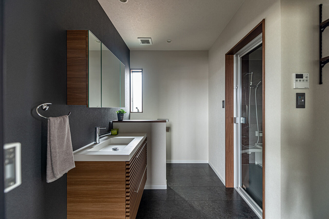 LIMINI 【愛知県/平屋/12坪/狭小地/間取り図有】シニア世代も快適に暮らせる、バリアフリー設計の小さな平屋の建築実例画像4