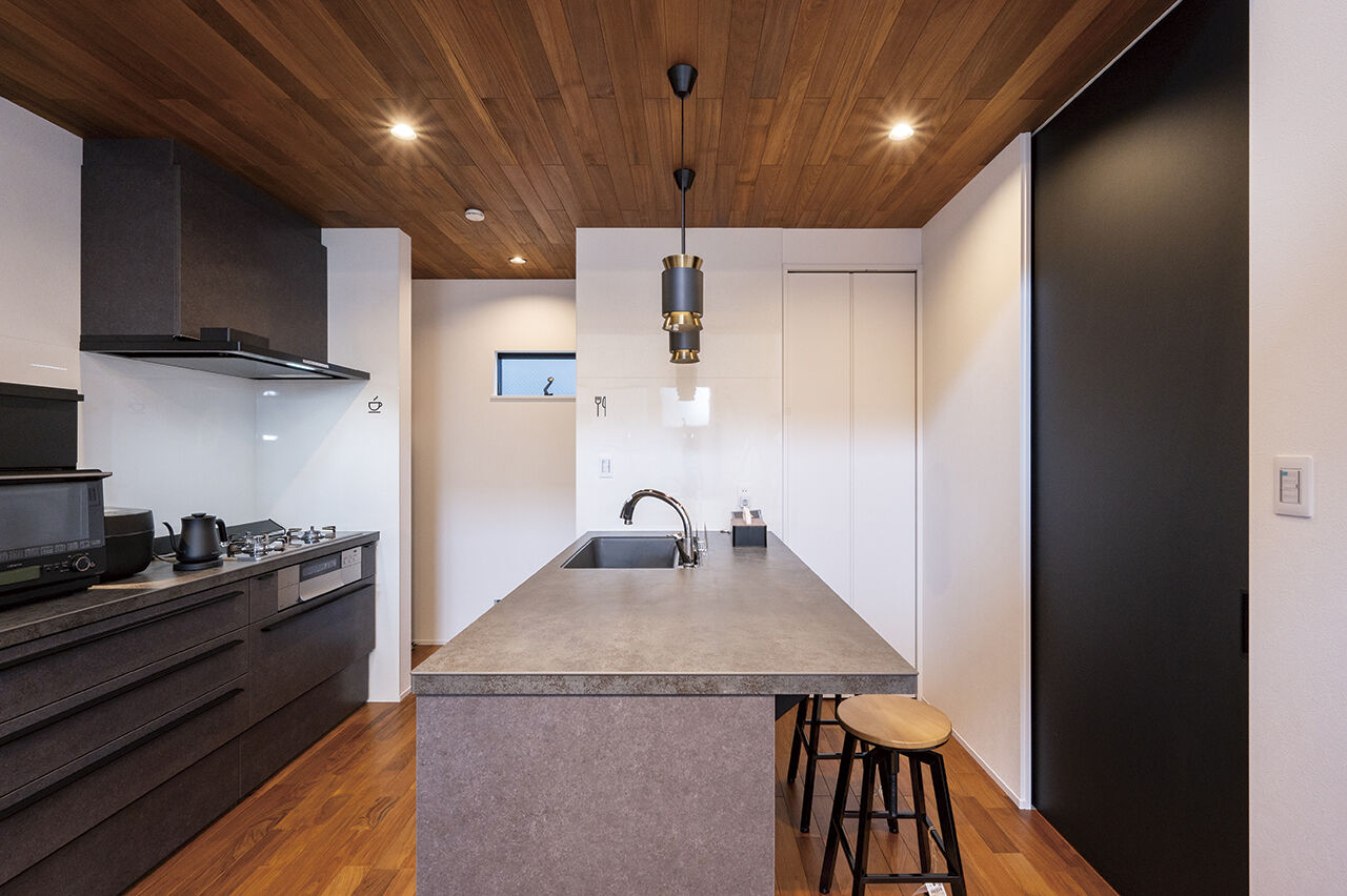 LIMINI 【2000万円台×平屋/21坪/間取り図有】駅徒歩2分の旗竿地。一人暮らしを楽しむ「都心型コンパクト平屋」の建築実例画像3