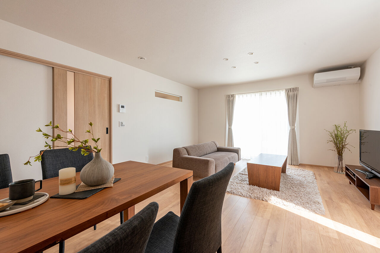 オスカーホーム 性能と暮らしやすさを兼ね備えた、二世帯に寄り添う住まいの建築実例画像3