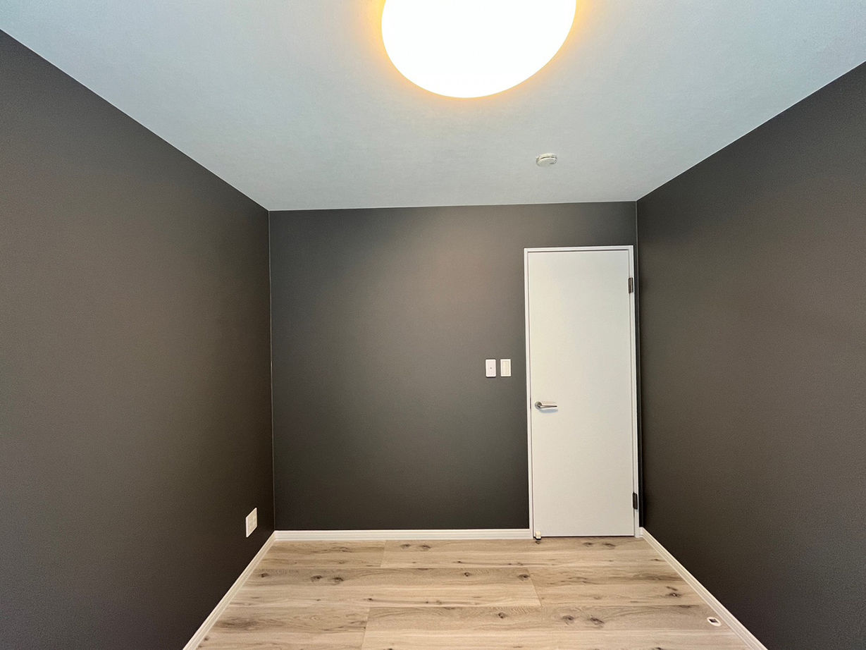 生杉建設 【千歳市｜収納充実｜家事ラク動線】縦長の土地を活かし、使いやすいキッチンを中心に考えた家づくりの建築実例画像8