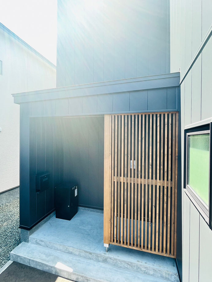 生杉建設 【千歳市｜収納充実｜家事ラク動線】縦長の土地を活かし、使いやすいキッチンを中心に考えた家づくりの建築実例画像10