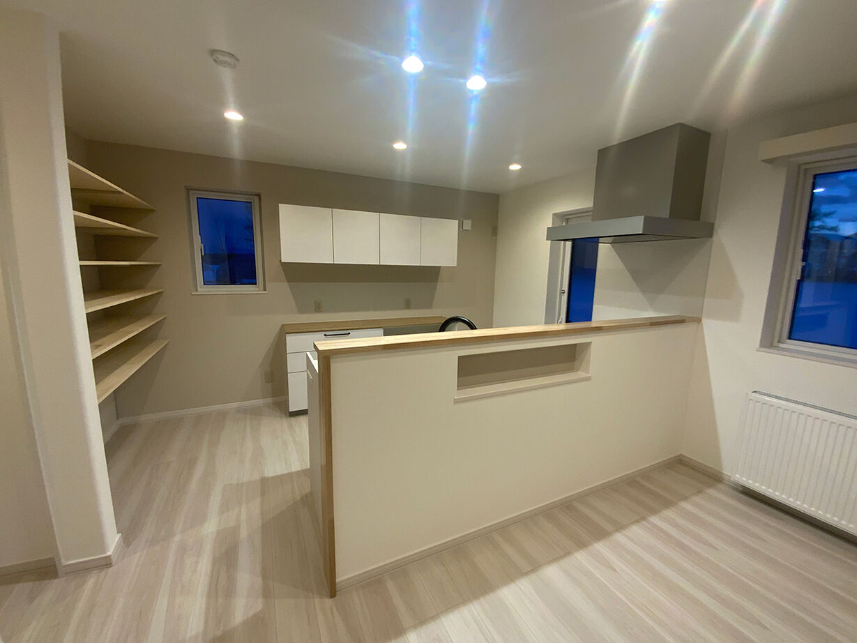 生杉建設 【千歳市｜30坪台｜2階建て｜間取り図有】スキップフロア×ダウンフロアで立体感のある家の建築実例画像4